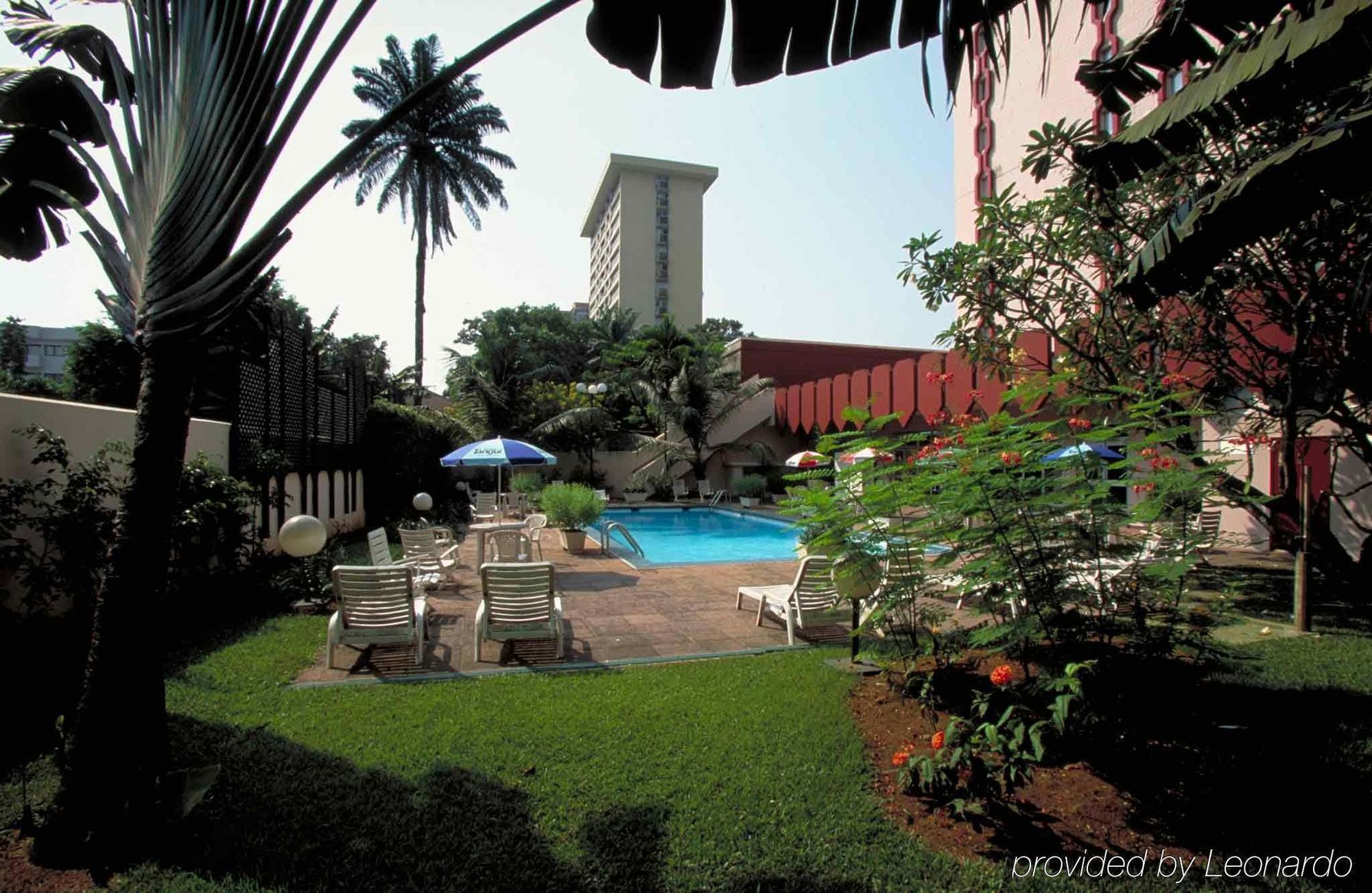 Hotel Ibis Douala Exterior foto